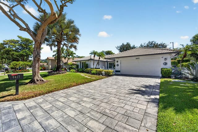 5417 NW 83rd Way, Coral Springs FL 33067 - Coral Springs, FL - Photo 2