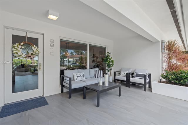 2812 NE 28th St, Fort Lauderdale FL 33306 - Fort Lauderdale, FL - Photo 6