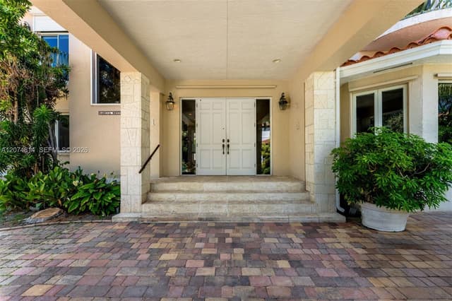 501 Bay Lane, Key Biscayne FL 33149 - Key Biscayne, FL - Photo 3
