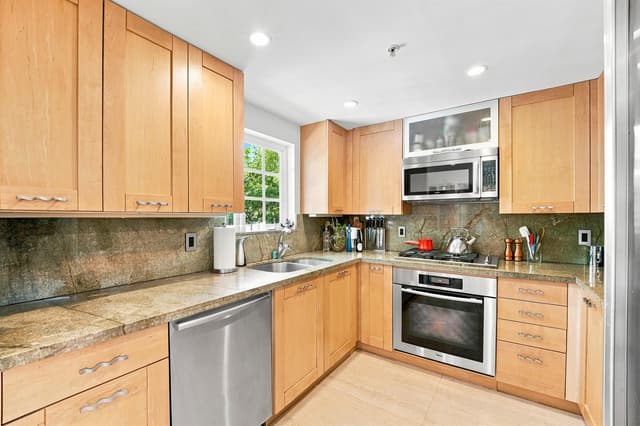 243 Meridian Avenue # 113, Miami Beach FL 33139 - Miami Beach, FL - Photo 7