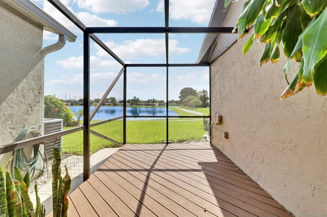 5481 Mirror Lakes Boulevard, Boynton Beach FL 33472 - Boynton Beach, FL - Photo 5