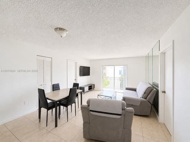 4855 NW 7th St # 6, Miami FL 33126 - Miami, FL - Photo 5