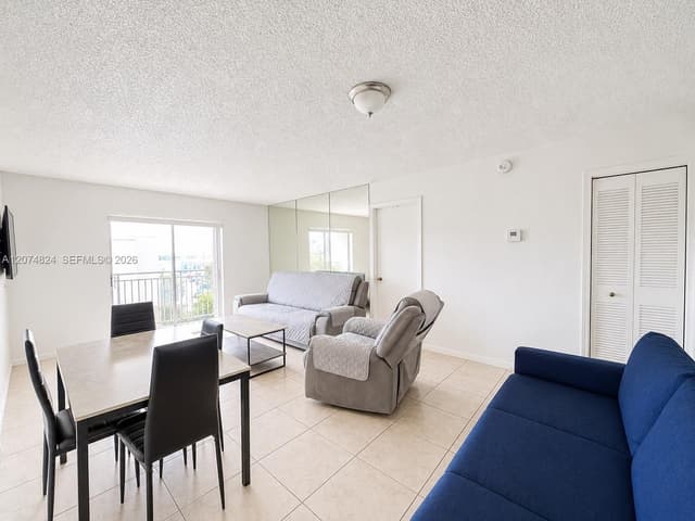 4855 NW 7th St # 6, Miami FL 33126 - Miami, FL - Photo 4