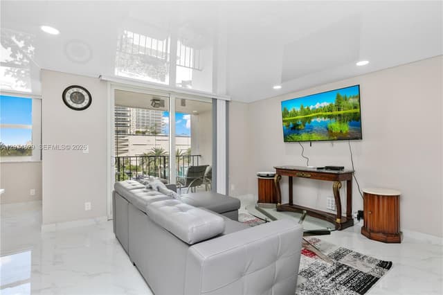 1880 S Ocean Dr # 406, Hallandale Beach FL 33009 - Hallandale Beach, FL - Photo 3
