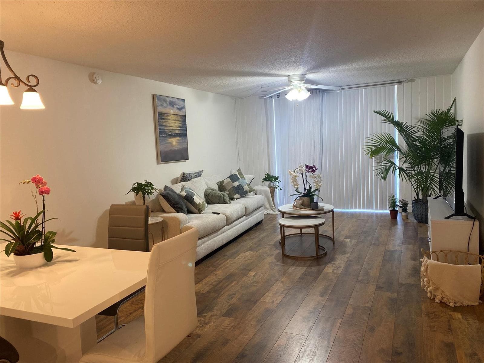 7173 ORANGE Drive # 220B, Davie FL 33314