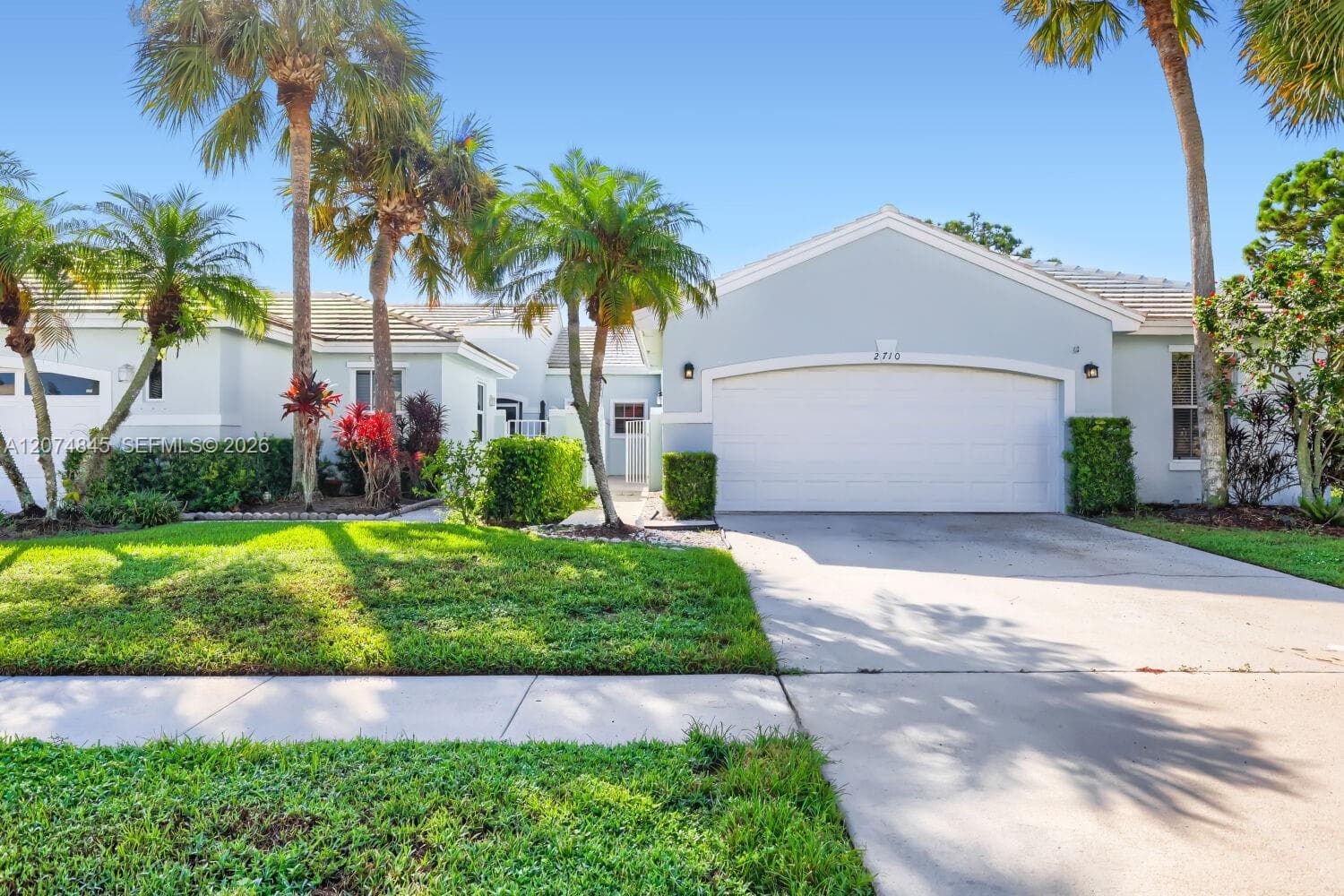 2710 Neaton Ct, Wellington FL 33414