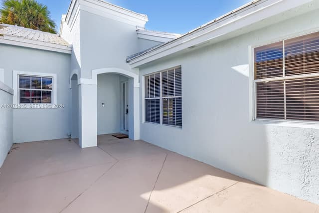 2710 Neaton Ct, Wellington FL 33414 - Wellington, FL - Photo 4