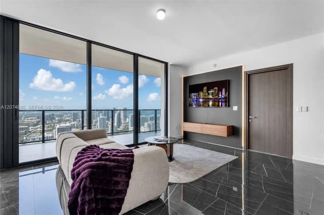 20 NE 11th Street # 6101, Miami FL 33132 - Miami, FL - Photo 3