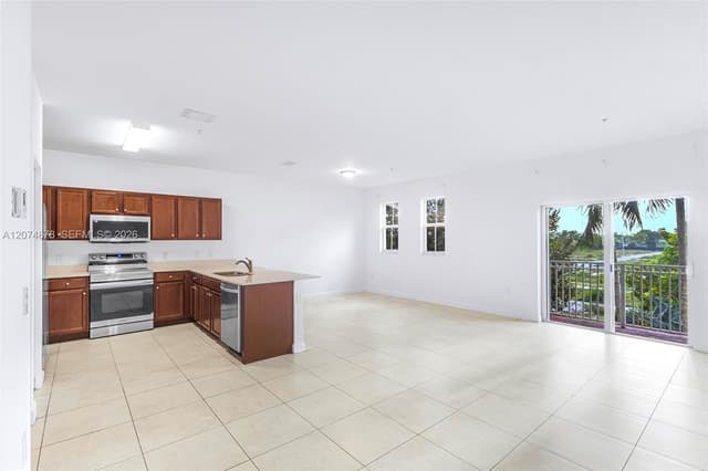 260 NW 109th Ave # 204, Miami FL 33172 - Miami, FL - Photo 4