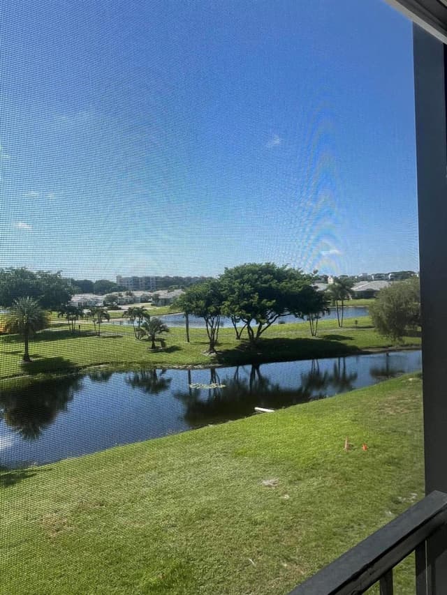 7006 HUNTINGTON Lane # 302, Delray Beach FL 33446 - Delray Beach, FL - Photo 2