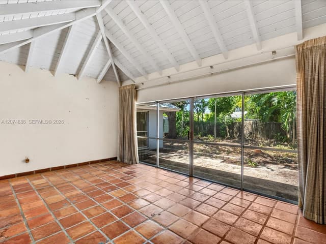 5710 SW 89th Ave, Miami FL 33173 - Miami, FL - Photo 6