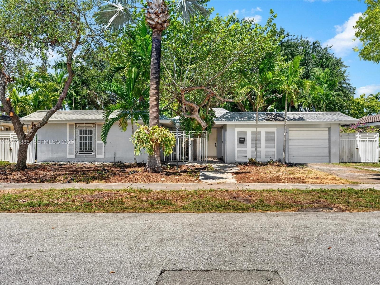 5710 SW 89th Ave, Miami FL 33173 - Miami, FL - Photo 1