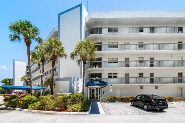 6500 NW 2ND Avenue # 513, Boca Raton FL 33487 - Boca Raton, FL - Photo 3