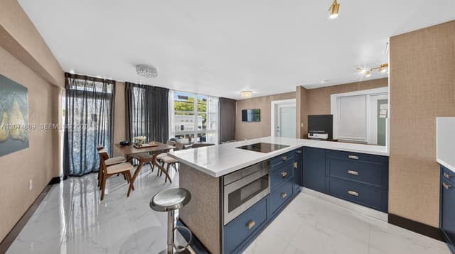 1400 Pennsylvania Ave # 11, Miami Beach FL 33139 - Miami Beach, FL - Photo 3