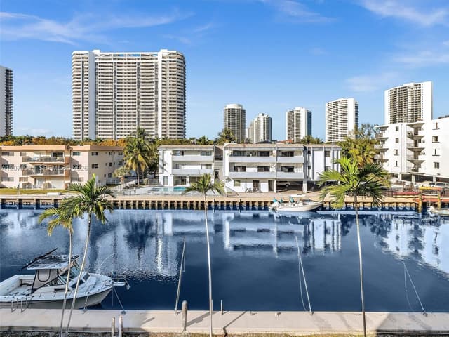 3601 NE 170th St, North Miami Beach FL 33160 - North Miami Beach, FL - Photo 5