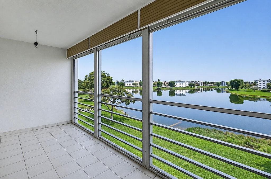 3026 Rexford B, Boca Raton FL 33434 - Boca Raton, FL - Photo 1