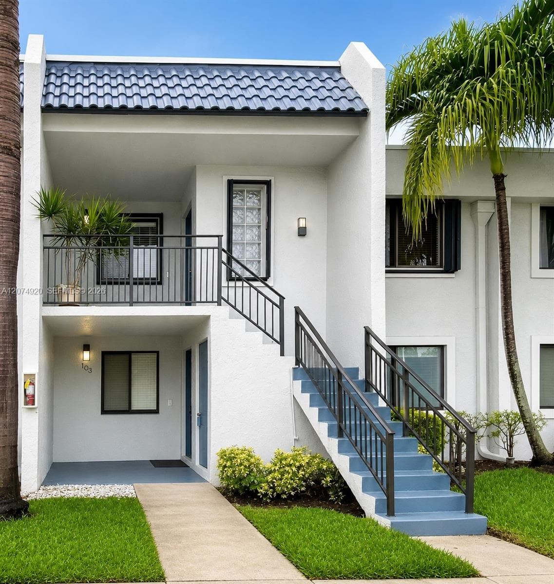 16511 Blatt Blvd # 103, Weston FL 33326 - Weston, FL - Photo 1