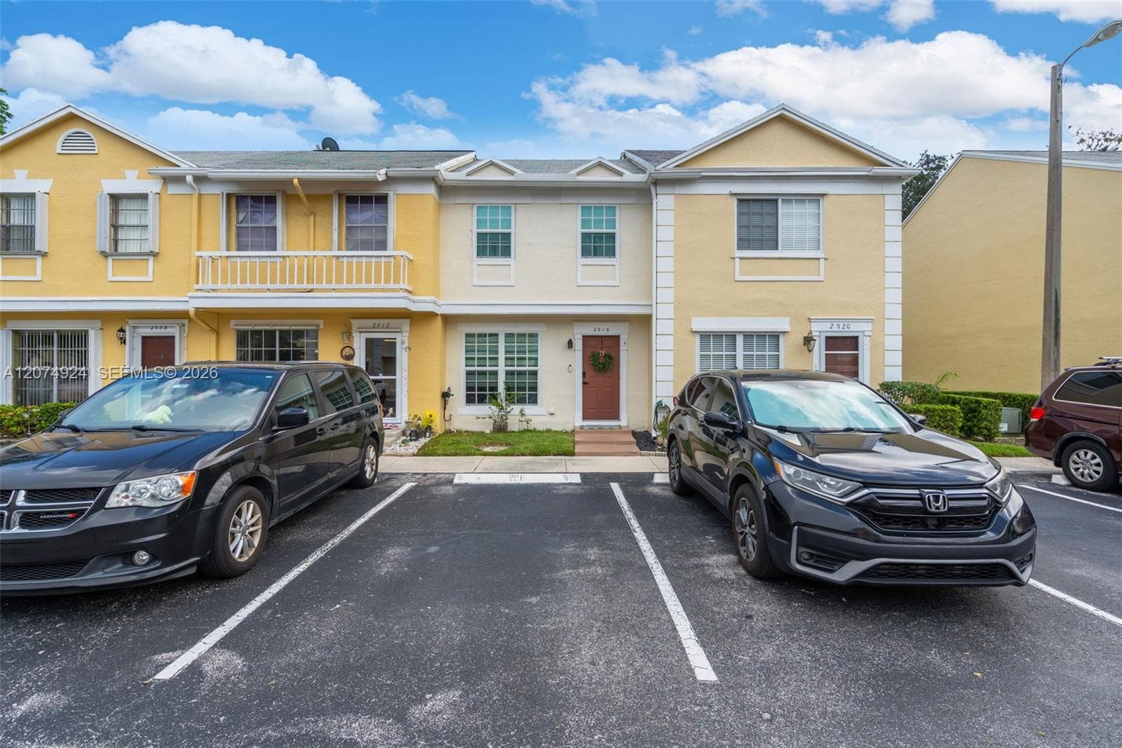 2916 Dorchester Ln, Cooper City FL 33026 - Cooper City, FL - Photo 1