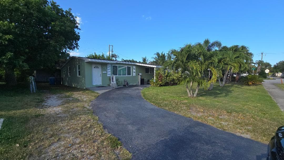 911 NE 58TH Street, Oakland Park FL 33334 - Oakland Park, FL - Photo 1