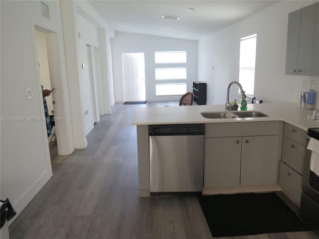 2290 SW 58th Ave, Miami FL 33155 - Miami, FL - Photo 3