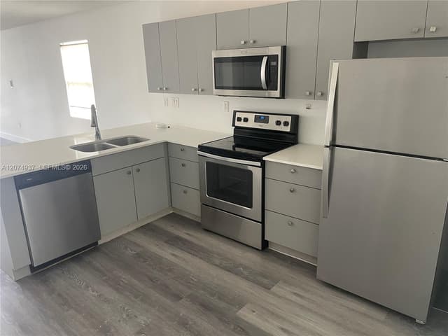 2290 SW 58th Ave, Miami FL 33155 - Miami, FL - Photo 4