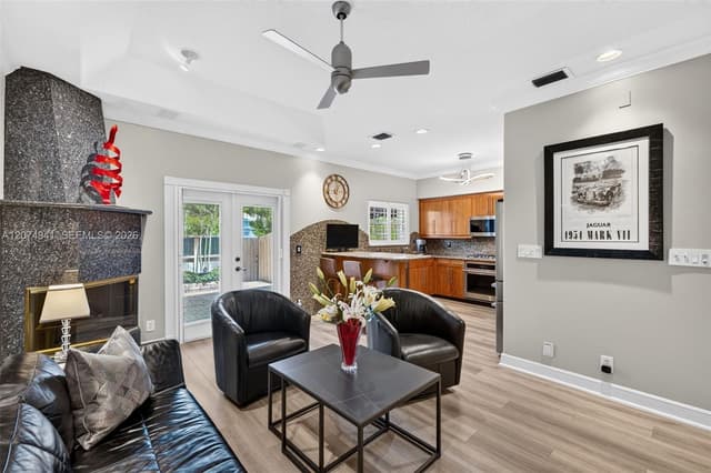 362 NE 7th Ave, Fort Lauderdale FL 33301 - Fort Lauderdale, FL - Photo 4
