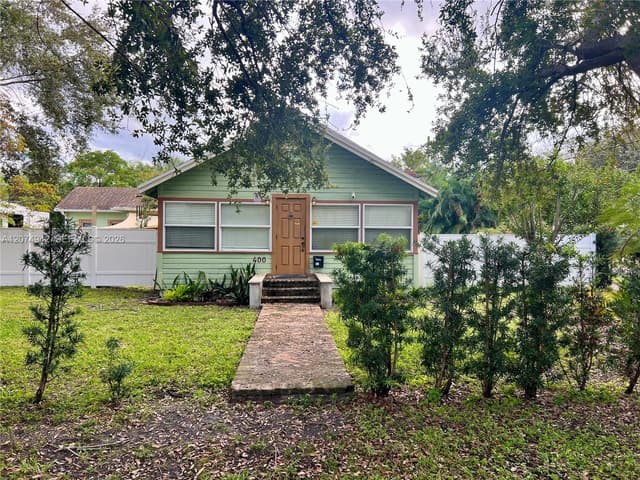 400 NE 3rd St, Pompano Beach FL 33060 - Pompano Beach, FL - Photo 2