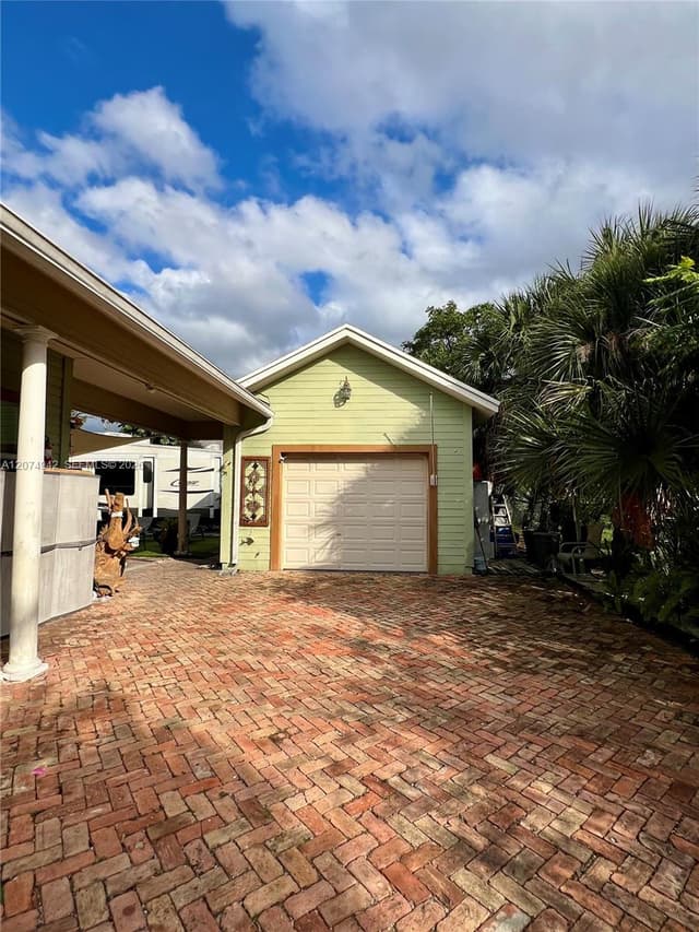 400 NE 3rd St, Pompano Beach FL 33060 - Pompano Beach, FL - Photo 7