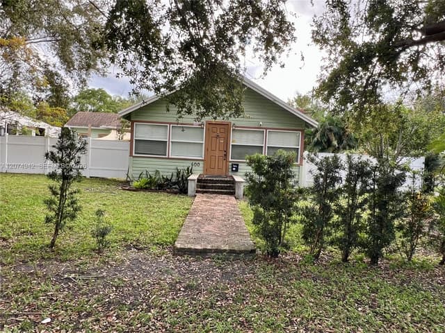 400 NE 3rd St, Pompano Beach FL 33060 - Pompano Beach, FL - Photo 3