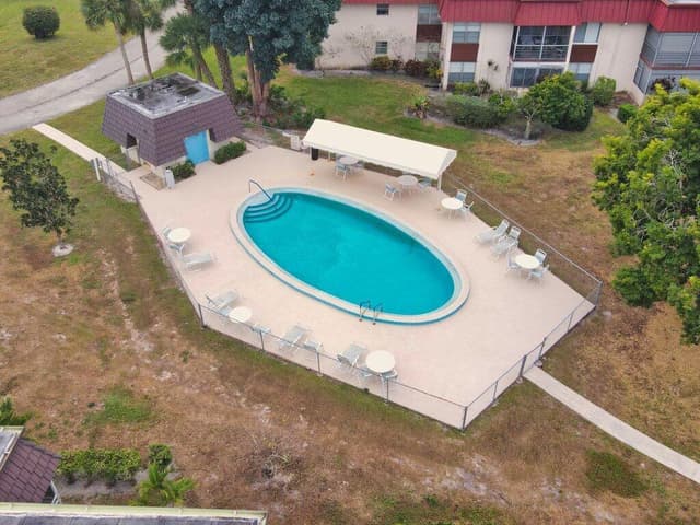 12026 GREENWAY Circle S # 202, Royal Palm Beach FL 33411 - Royal Palm Beach, FL - Photo 6