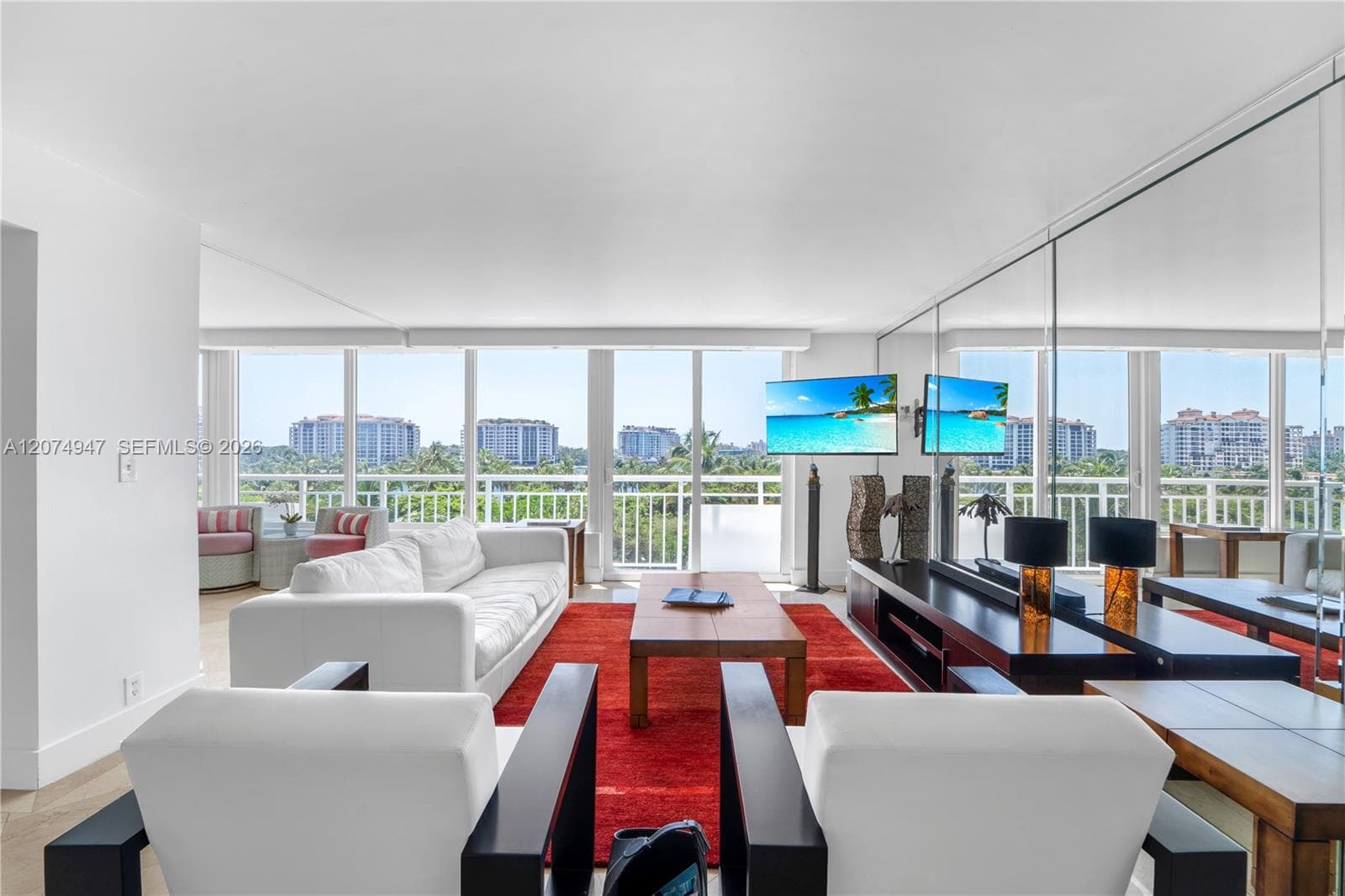 400 S Pointe Dr # 505, Miami Beach FL 33139 - Miami Beach, FL - Photo 1