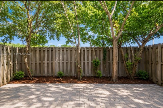 8171 NW 107th Ct, Doral FL 33178 - Doral, FL - Photo 3