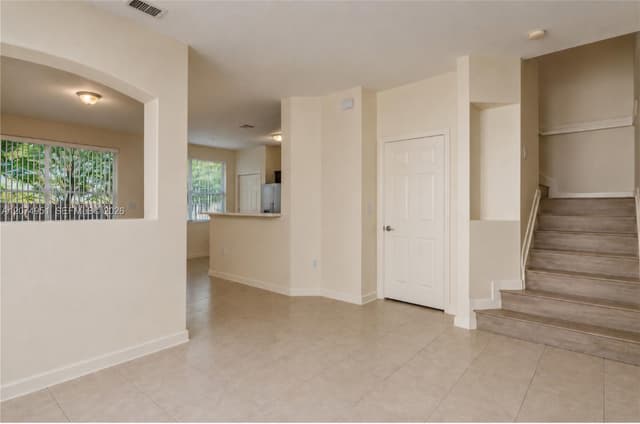 8171 NW 107th Ct, Doral FL 33178 - Doral, FL - Photo 5