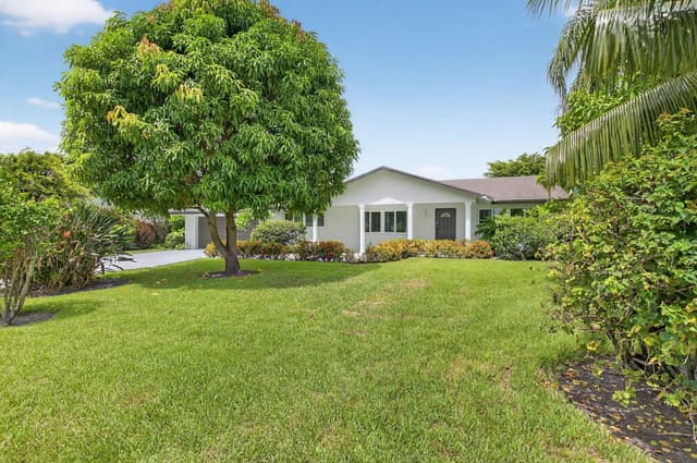 4599 Brady Boulevard, Delray Beach FL 33445 - Delray Beach, FL - Photo 2