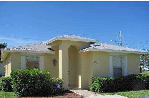 1050 NW 4th St, Boynton Beach FL 33435 - Boynton Beach, FL - Photo 1