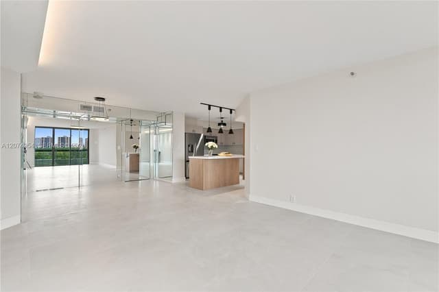 3530 Mystic Pointe Dr # 808, Aventura FL 33180 - Aventura, FL - Photo 5