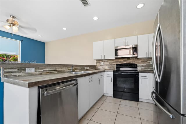 1567 SE 20th Ave, Homestead FL 33035 - Homestead, FL - Photo 3