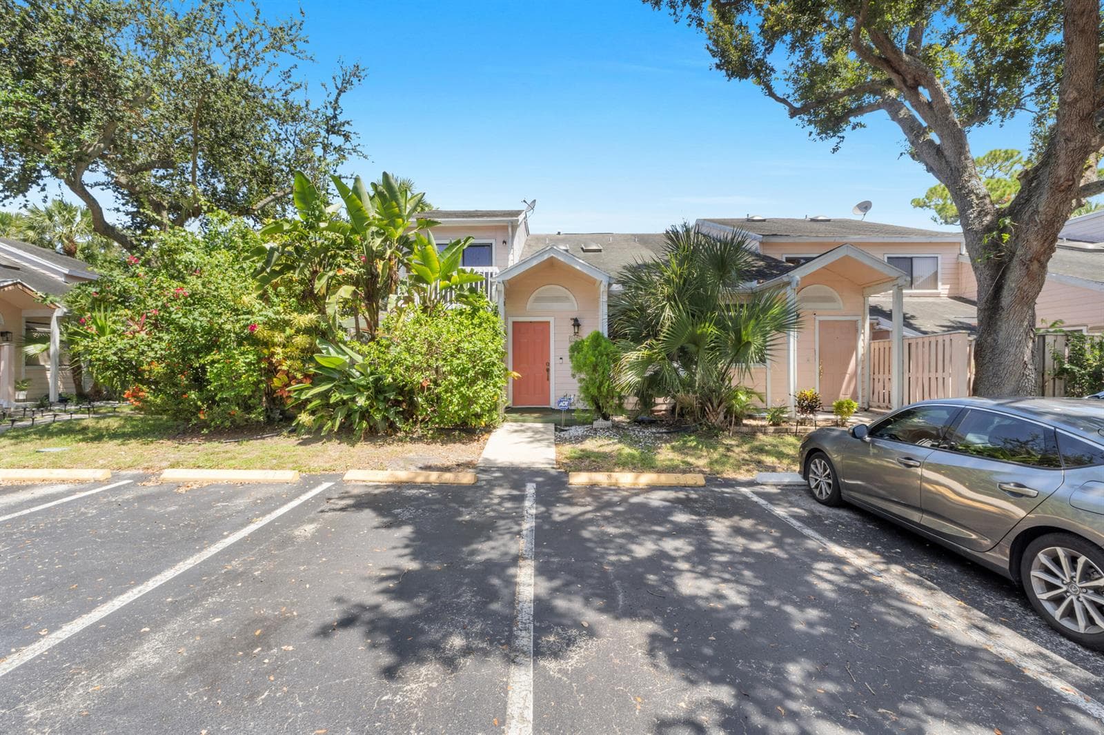 2024 WINNERS Circle # 2024, North Lauderdale FL 33068 - North Lauderdale, FL - Photo 1