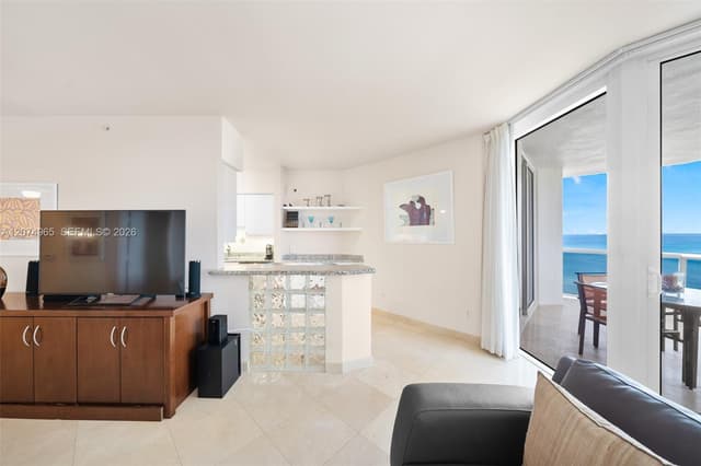 4779 Collins Ave # 1804, Miami Beach FL 33140 - Miami Beach, FL - Photo 7