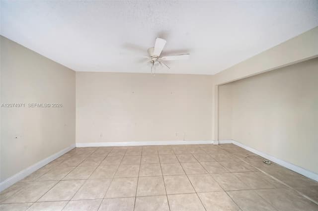 5223 E Gate Lake Rd # 5223, Tamarac FL 33319 - Tamarac, FL - Photo 7