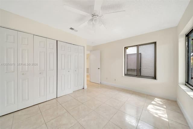 5223 E Gate Lake Rd # 5223, Tamarac FL 33319 - Tamarac, FL - Photo 5