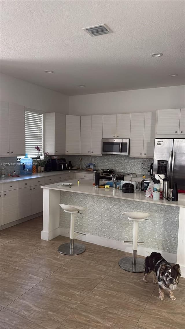 3564 W 97th St, Hialeah FL 33018 - Hialeah, FL - Photo 3