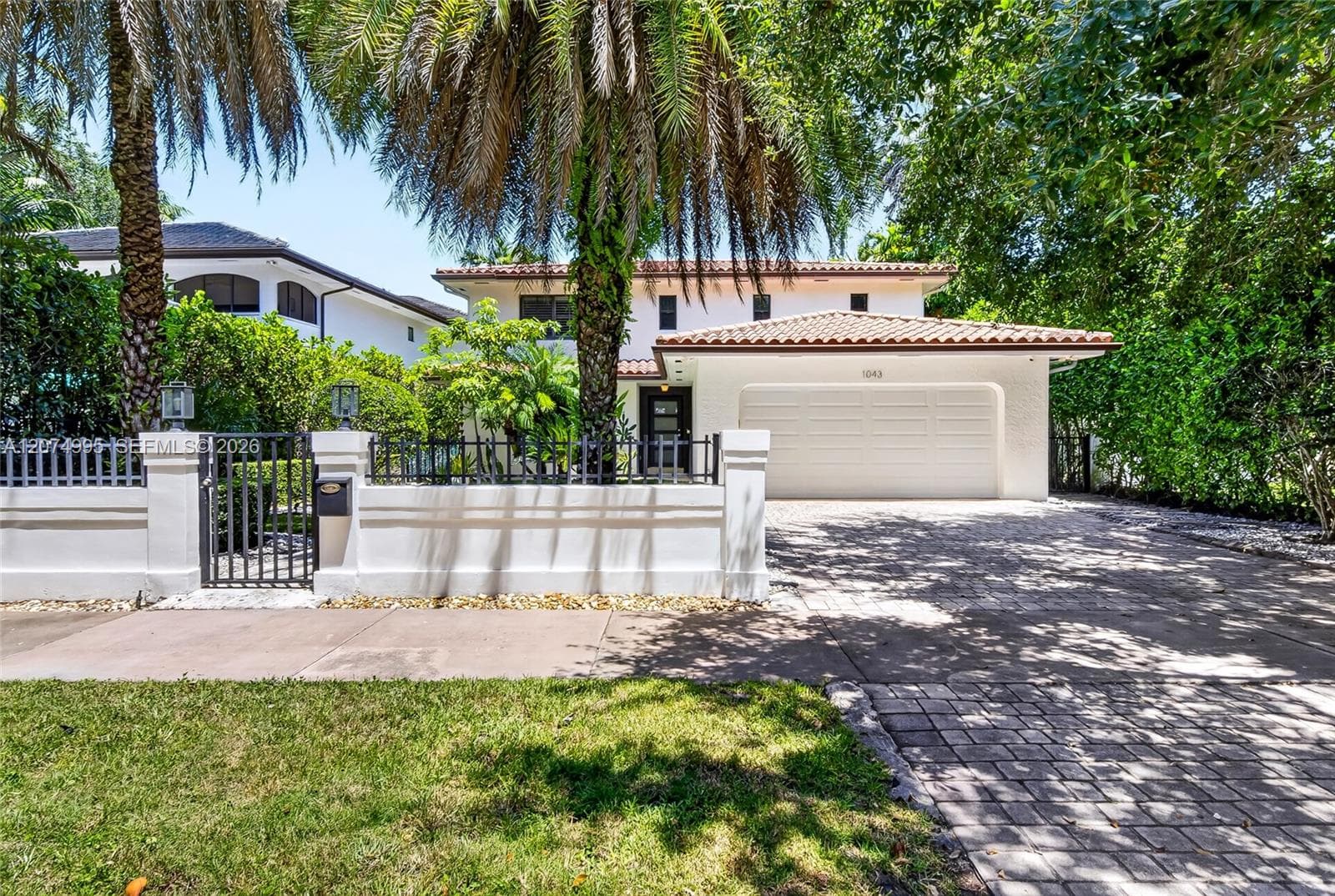 1043 Alfonso Ave, Coral Gables FL 33146