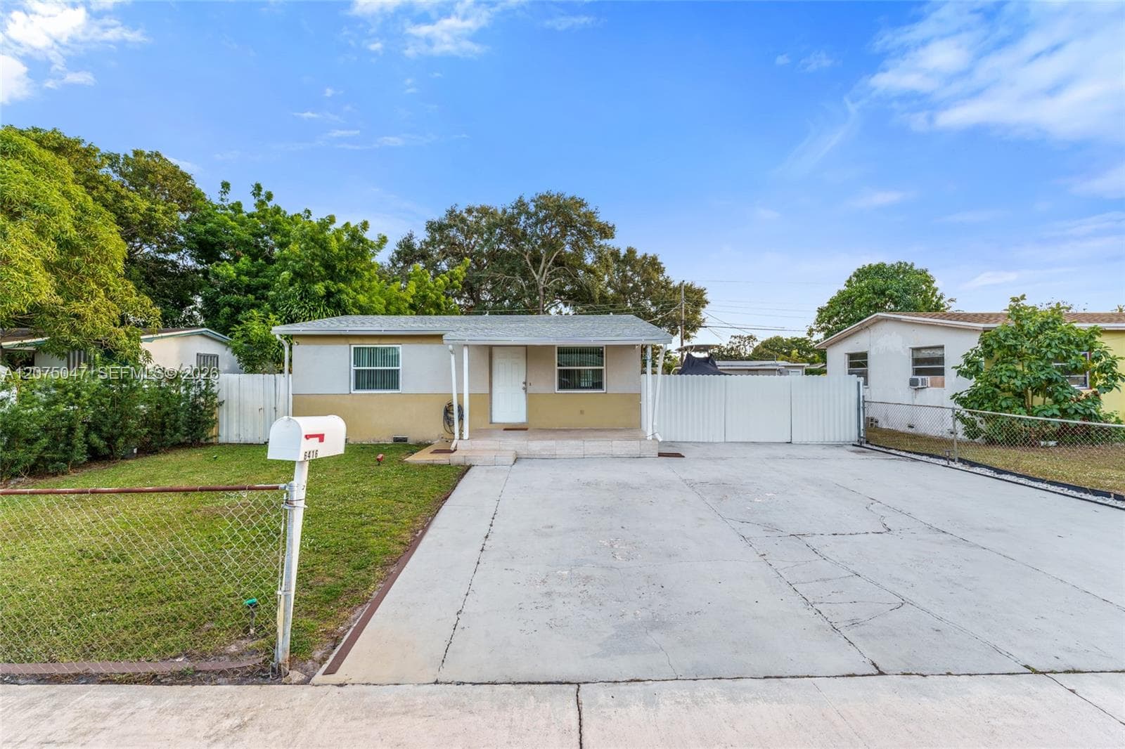 6416 Franklin St, Hollywood FL 33024 - Hollywood, FL - Photo 1
