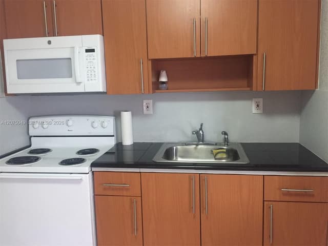 1800 NW 19 ST # 11, Miami FL 33125 - Miami, FL - Photo 5
