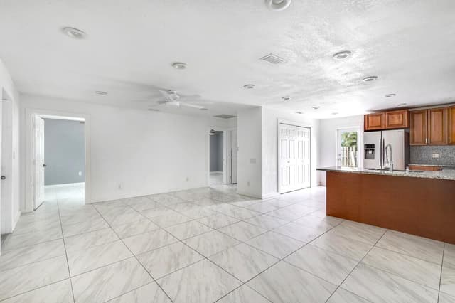 4389 BELLEWOOD Street, Palm Beach Gardens FL 33410 - Palm Beach Gardens, FL - Photo 4