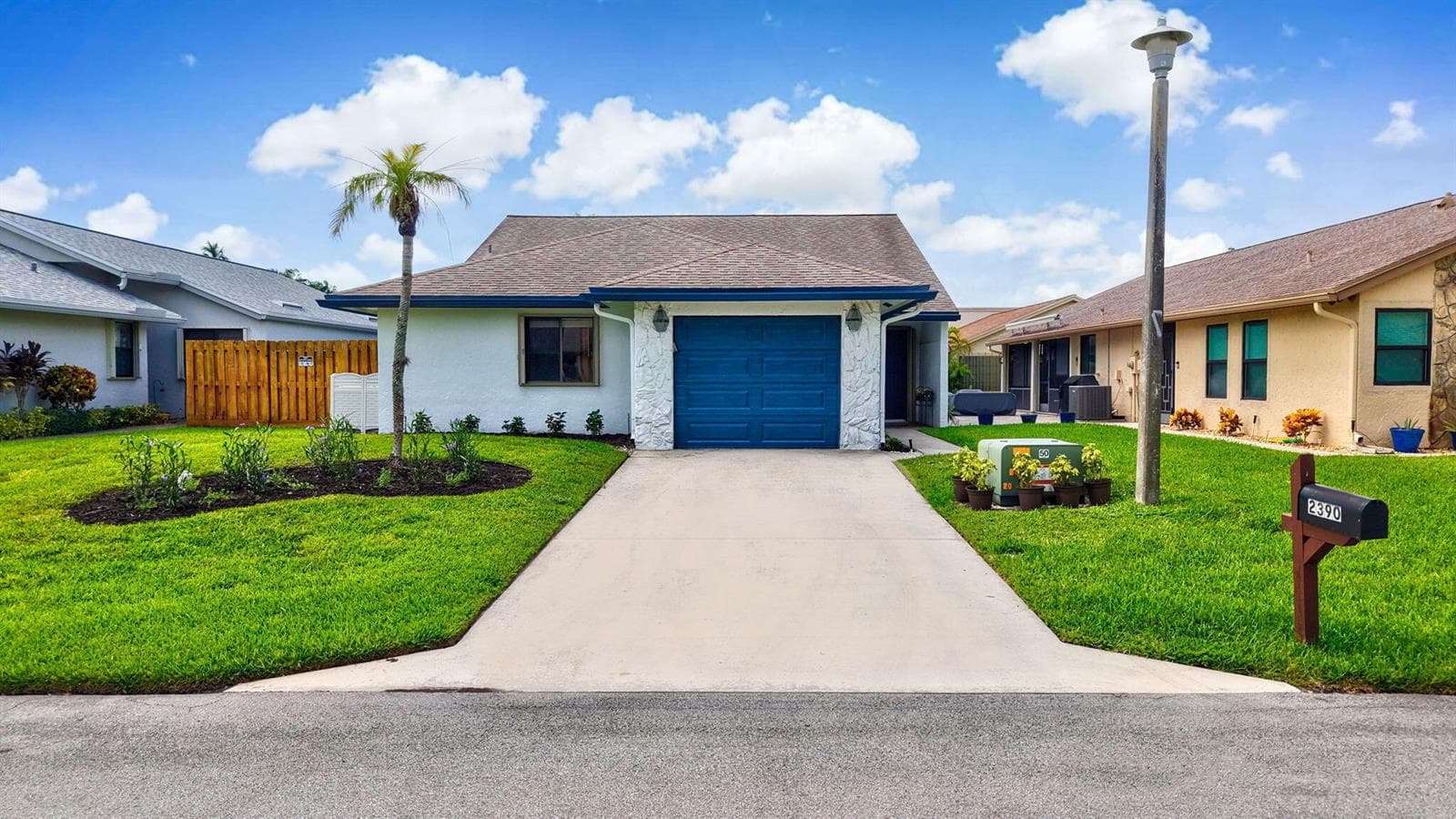 2390 NW 15TH Street NW, Delray Beach FL 33445 - Delray Beach, FL - Photo 1