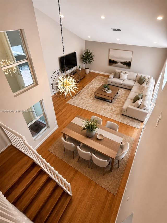1140 Oysterwood St, Hollywood FL 33019 - Hollywood, FL - Photo 2