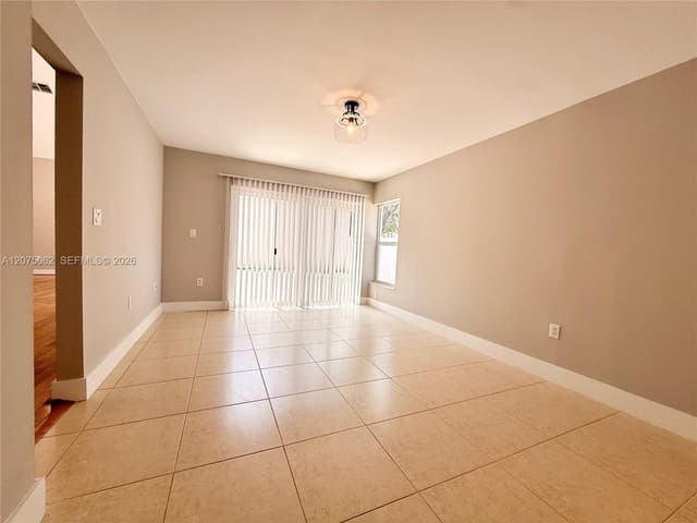1140 Oysterwood St, Hollywood FL 33019 - Hollywood, FL - Photo 7