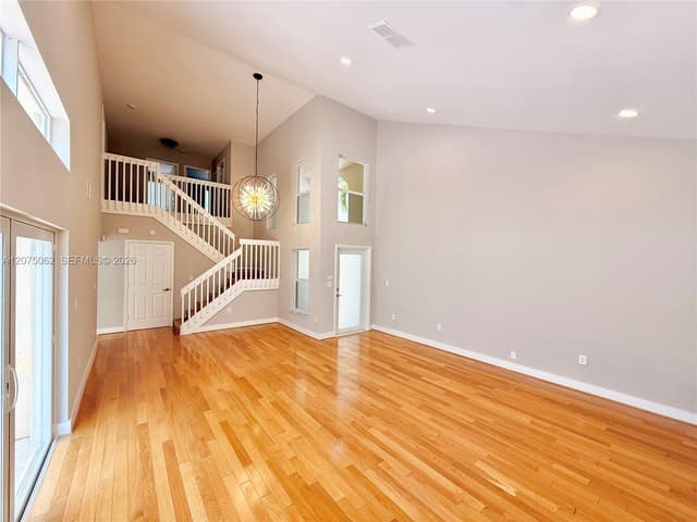 1140 Oysterwood St, Hollywood FL 33019 - Hollywood, FL - Photo 4